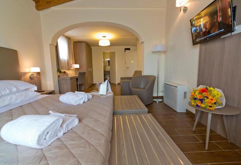 여관 Villa Carolina Resort