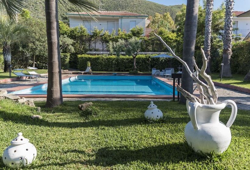مسافرخانه Villa Giò B&b De Charme
