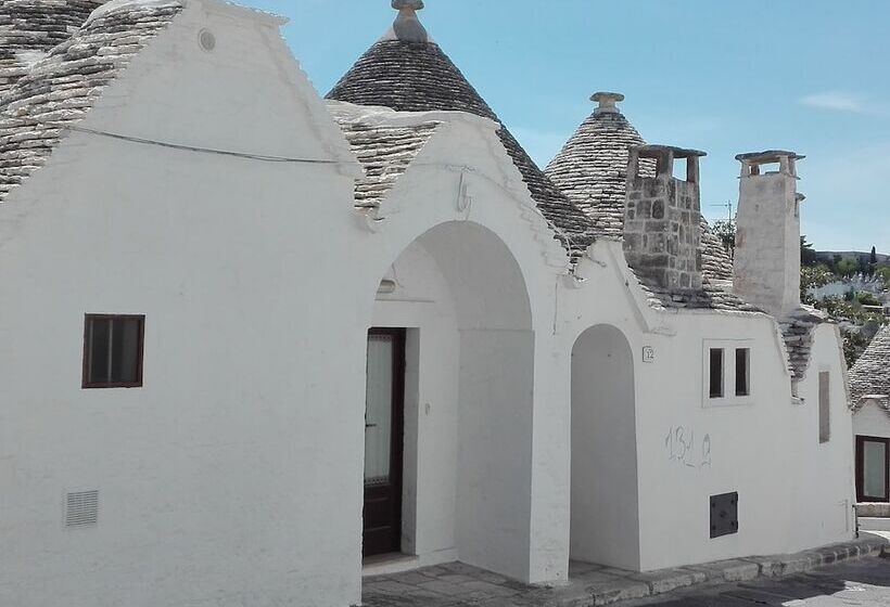 پانسیون Trulli Resort Monte Pasubio