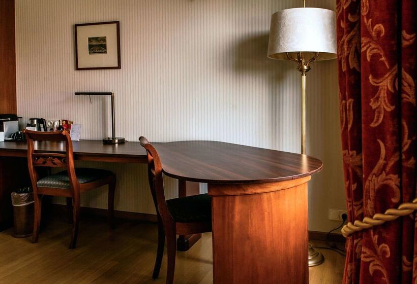 Grand Hotel Karel V