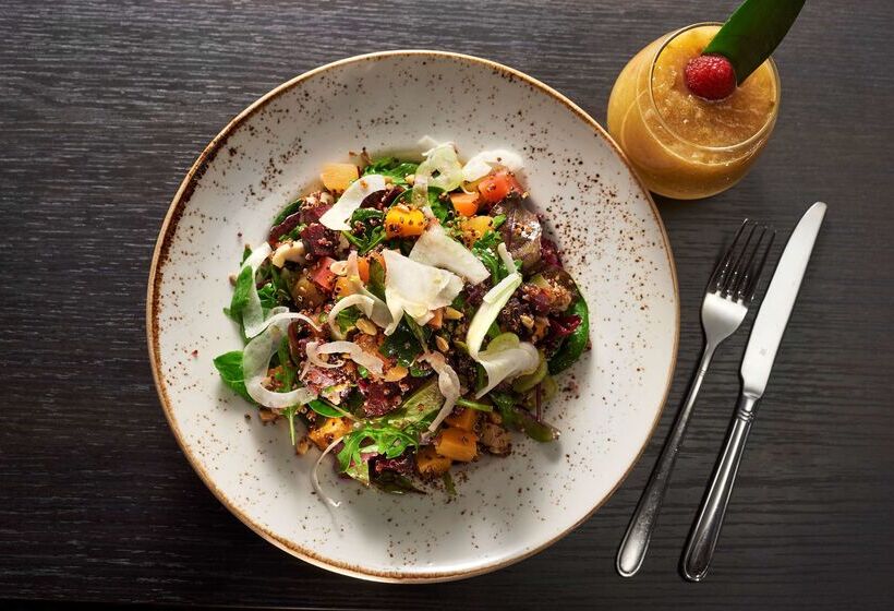 هتل Doubletree By Hilton  London  Docklands Riverside