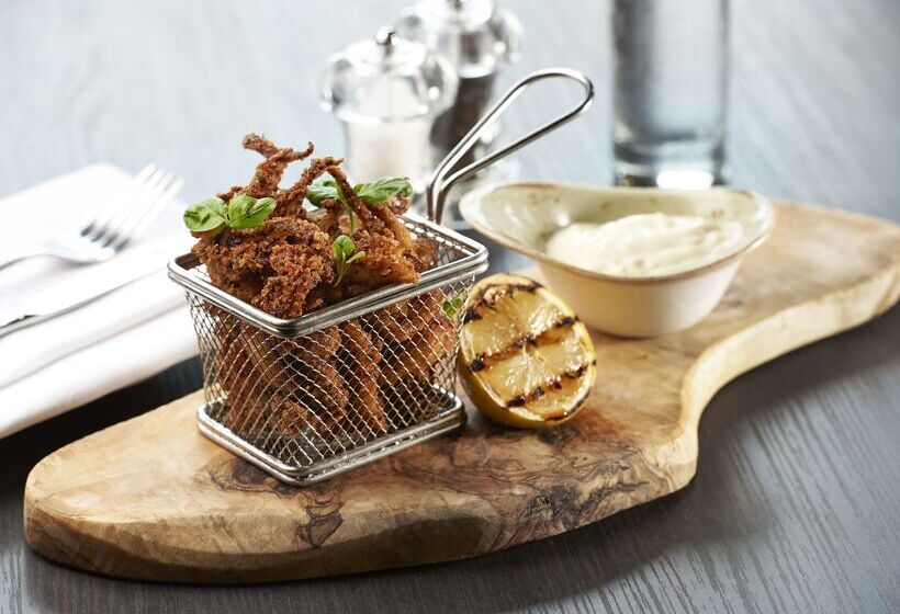 هتل Doubletree By Hilton  London  Docklands Riverside