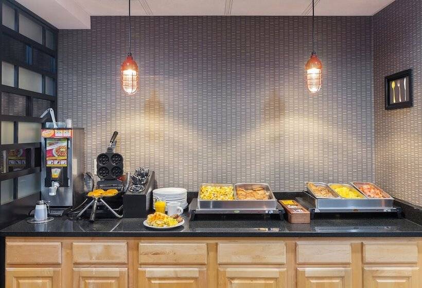 ホテル Four Points By Sheraton Charlotte/pineville