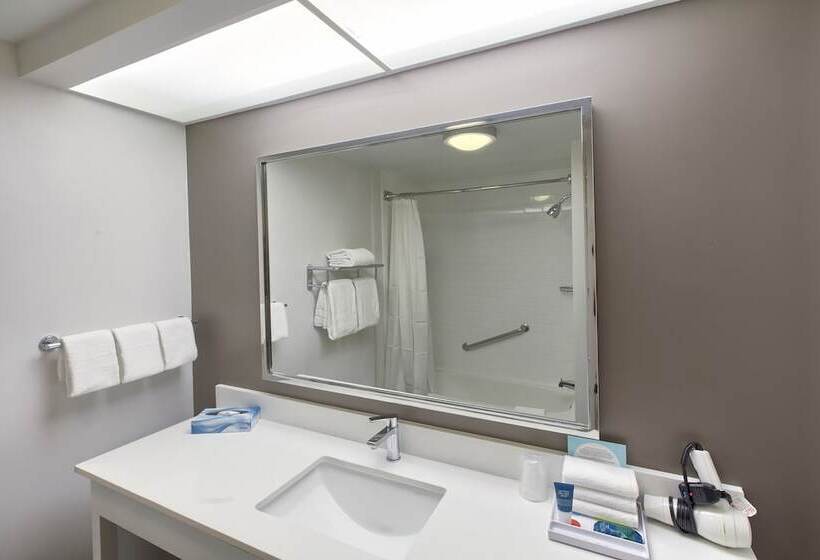 ホテル Four Points By Sheraton Charlotte/pineville