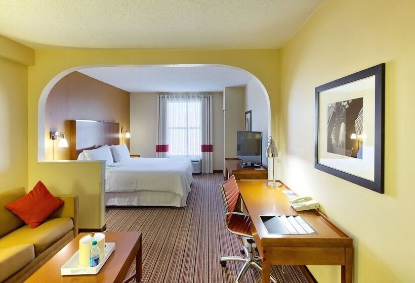 ホテル Four Points By Sheraton Charlotte/pineville