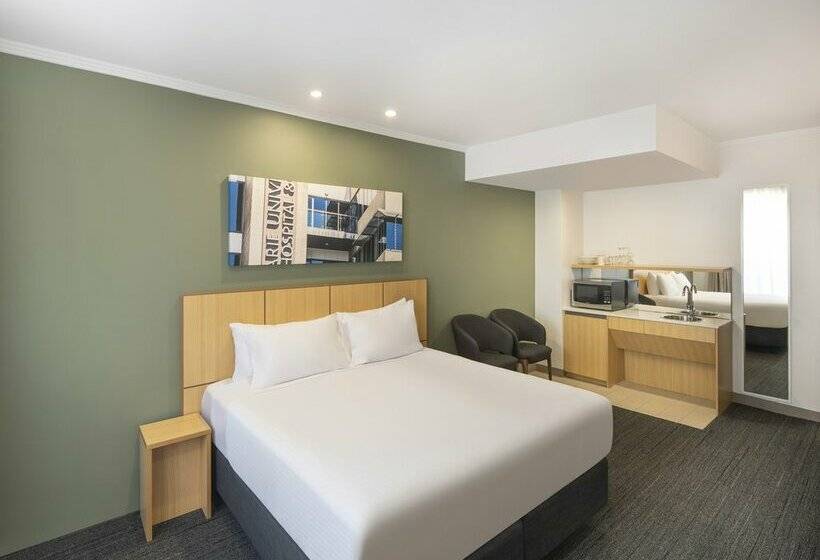 בית מלון כפרי Mercure Melbourne Southbank