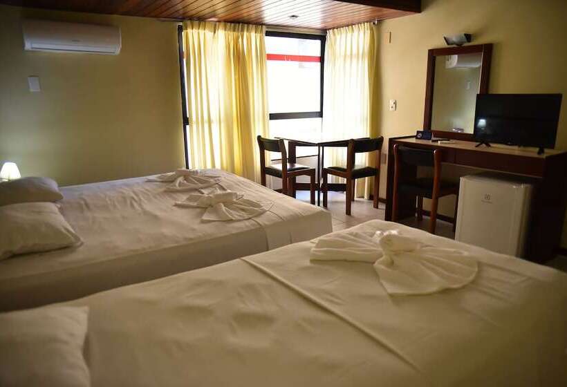 בית מלון כפרי Manos Royal