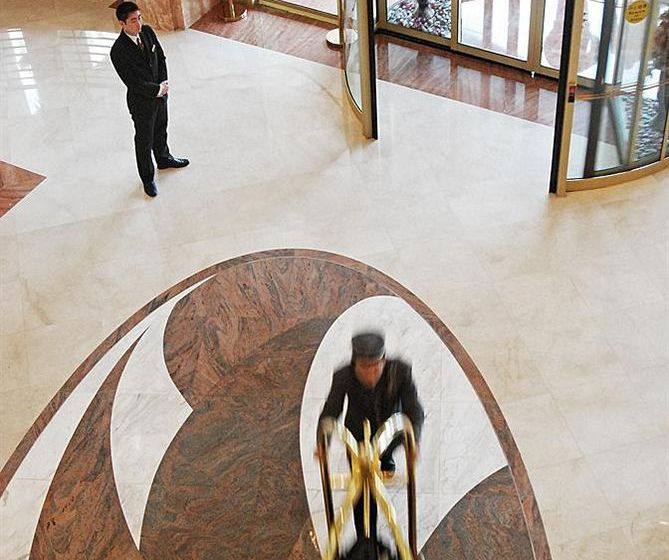 ホテル Equatorial Qingdao