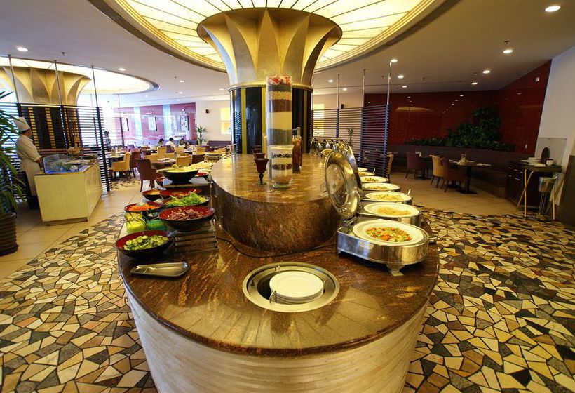 ホテル Equatorial Qingdao