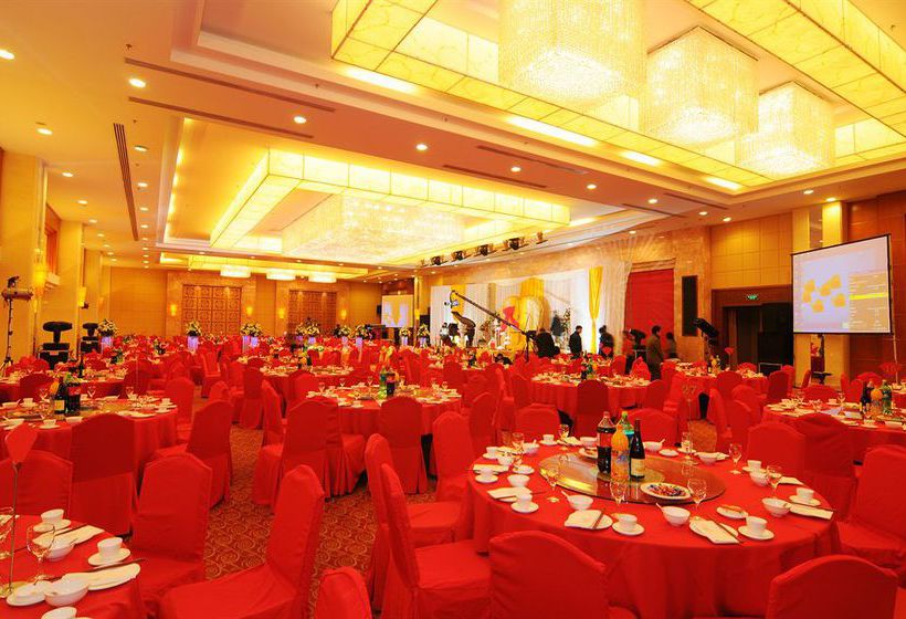 ホテル Equatorial Qingdao