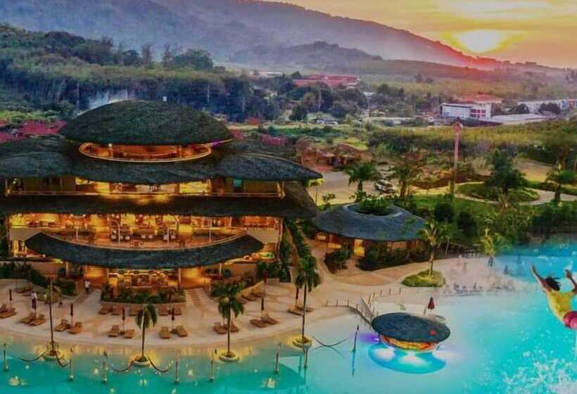 هتل Amora Beach Resort Phuket