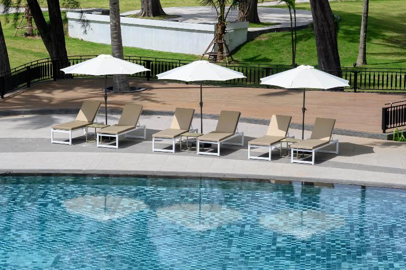 هتل Amora Beach Resort Phuket