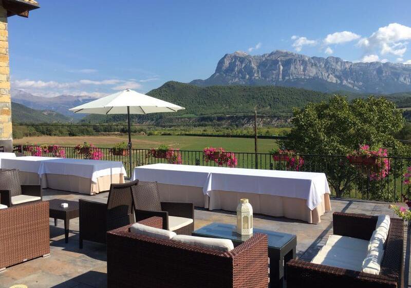 Отель & Spa Peña Montañesa