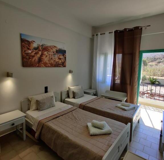 فندق Dimitris Villa