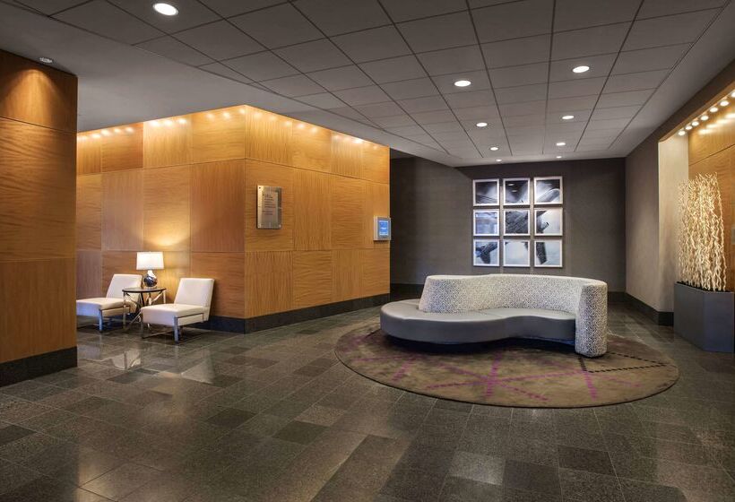 فندق Hyatt Regency Pittsburgh International Airport