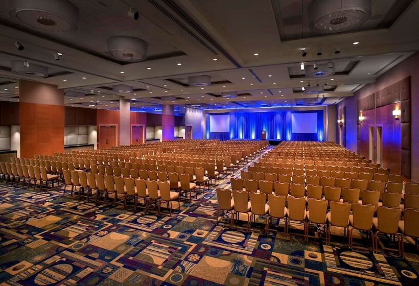 فندق Hyatt Regency Pittsburgh International Airport