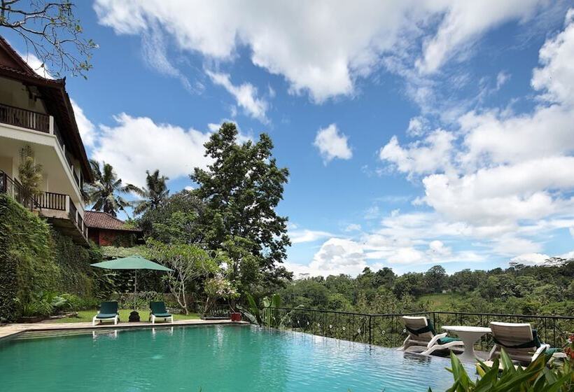 هتل Puri Bunga Resort & Spa