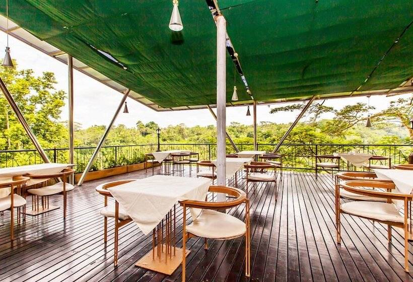 هتل Puri Bunga Resort & Spa