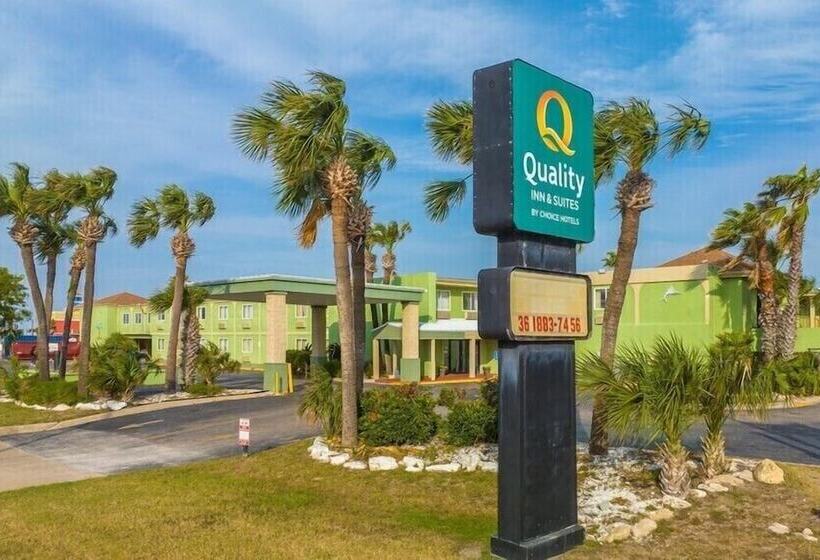 هتل Quality Inn & Suites On The Beach