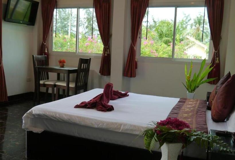 Ao Thai Resort