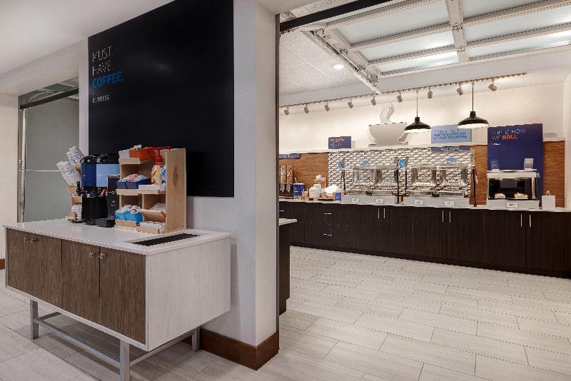 هتل Holiday Inn Express & Suites   Grand Rapids South   Wyoming, An Ihg