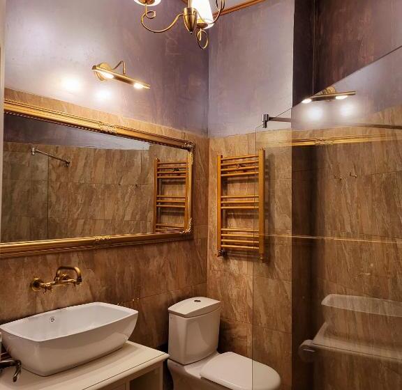 هتل Nf Palace Old City Bucharest