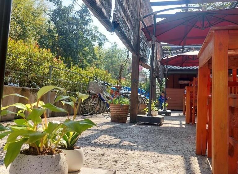 هتل Villa Chitchareune 2