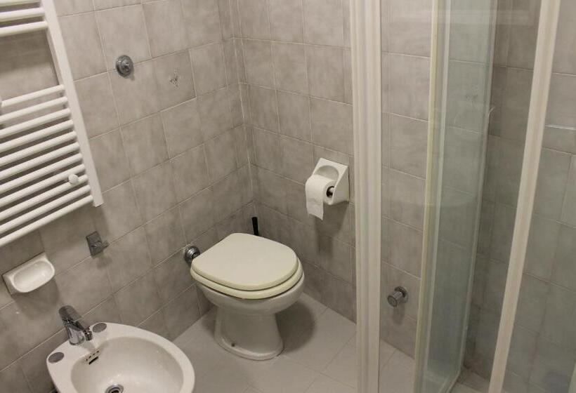 تختخواب و صبحانه A Casa Mia