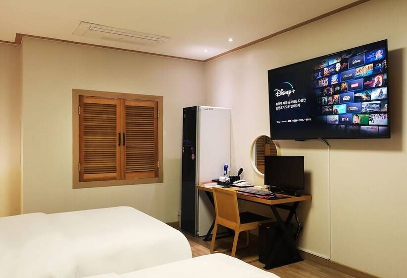 בית מלון כפרי Bolton