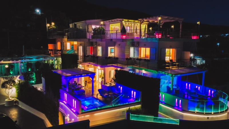 酒店 Panorama Suites & Spa   Adults Only