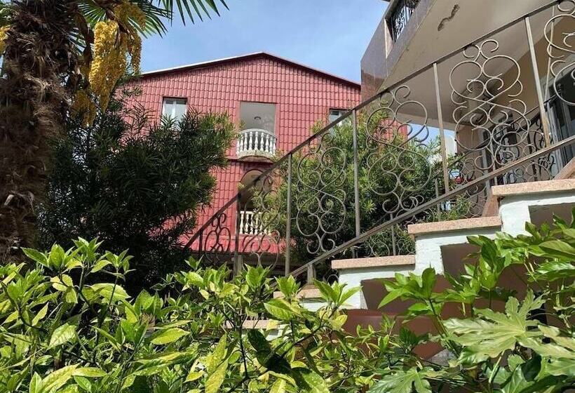 پانسیون Twins