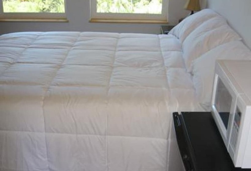 مبيت وإفطار Crater Lake Inn & Retreat