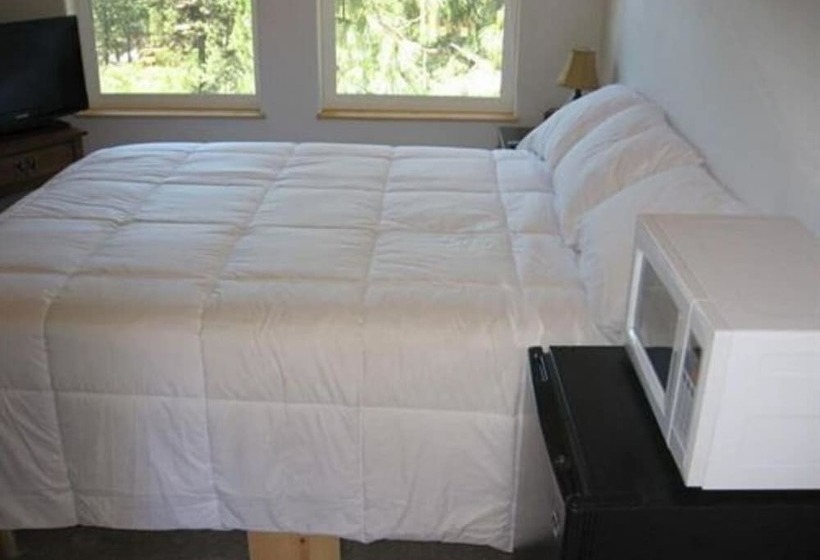 مبيت وإفطار Crater Lake Inn & Retreat