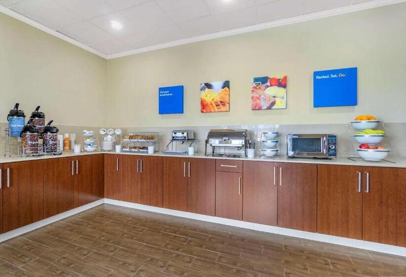 هتل Comfort Inn & Suites Lakewood By Jblm