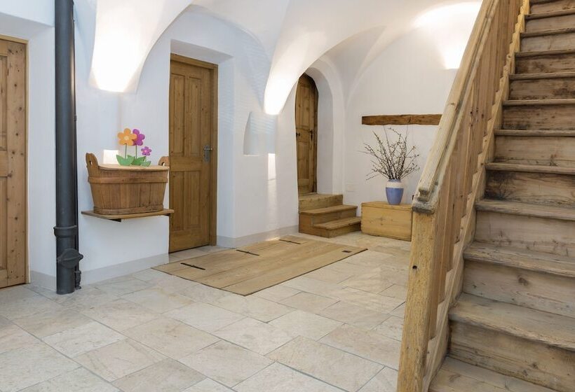 مبيت وإفطار Garni Bachlerhof