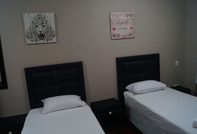 Bed and Breakfast Miraton Eastgate Suites