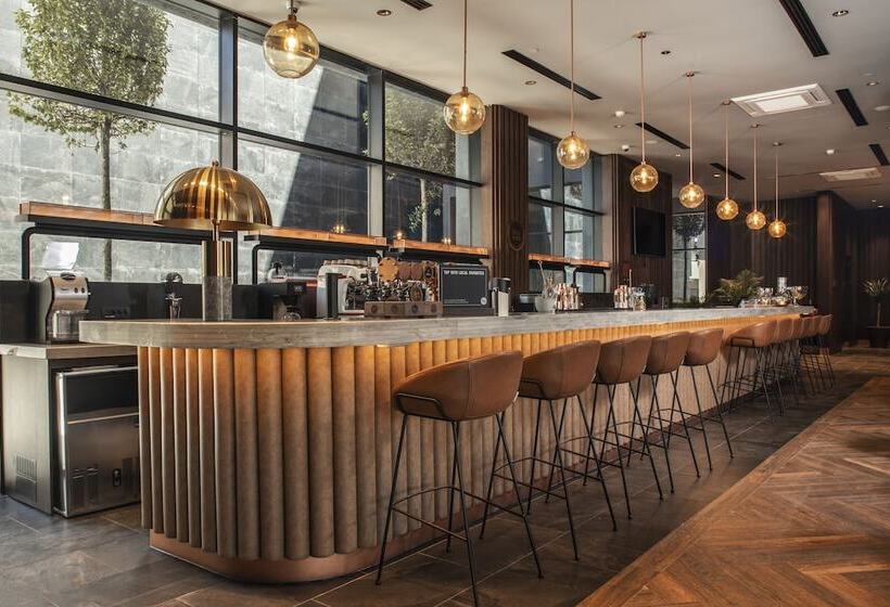 Hotel Four Points By Sheraton Prishtina City