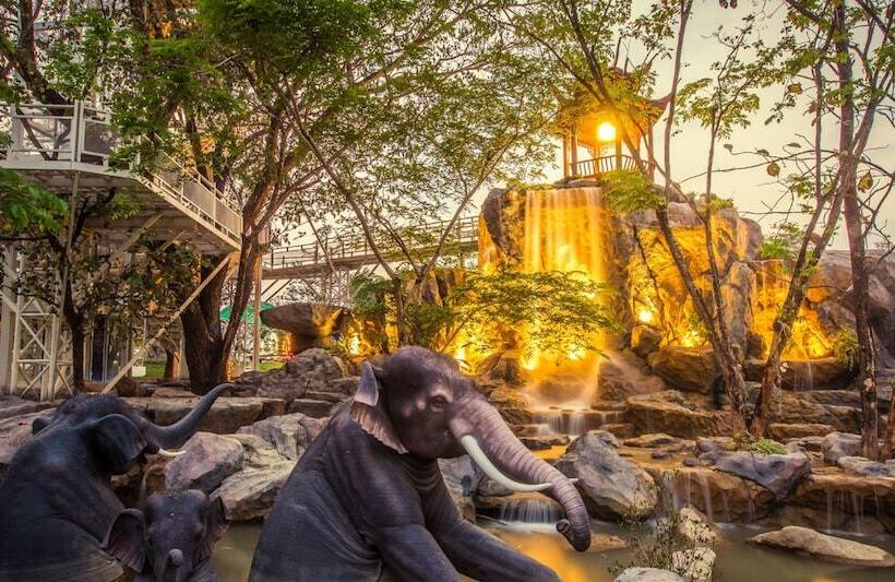 فندق Resort Huangchui Baan Phu Khao