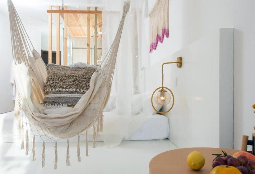 پانسیون Aishe Honeymoon Sea View Guesthouse