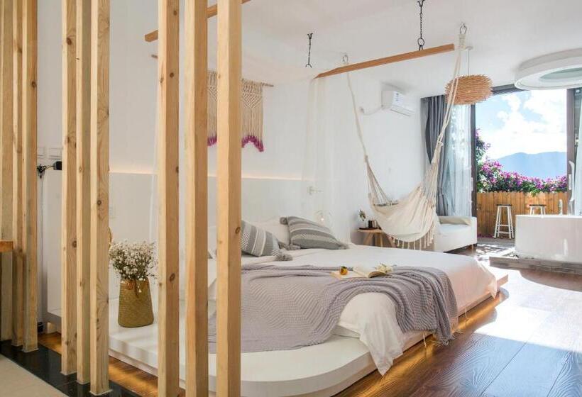 پانسیون Aishe Honeymoon Sea View Guesthouse