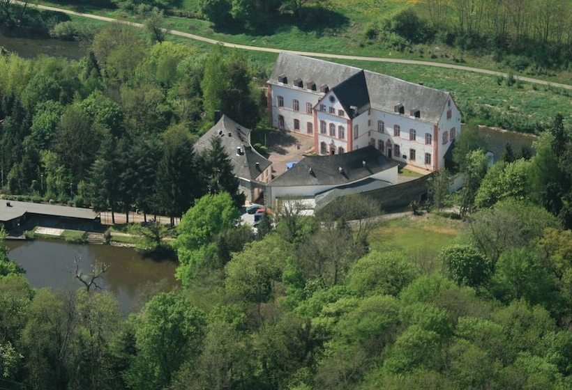 Prisma Hotel Burg Bollendorf