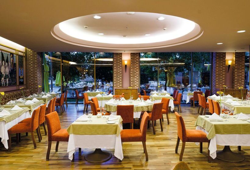 Gloria Verde Resort