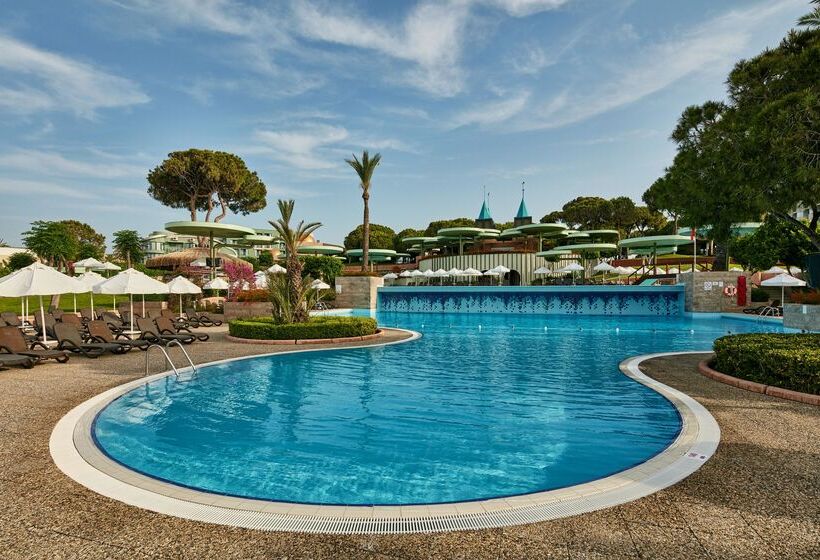 Gloria Verde Resort