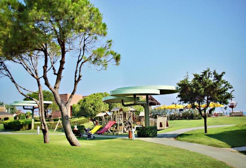Gloria Verde Resort