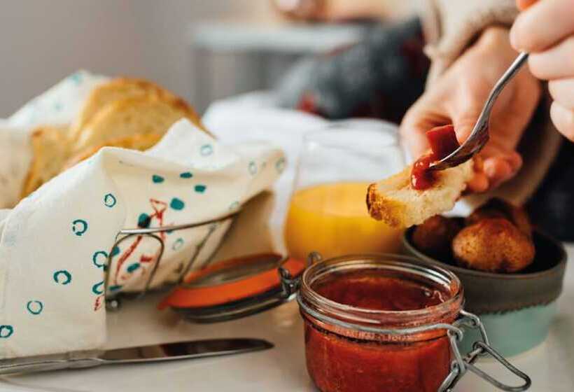 هتل Auberge Des Iles