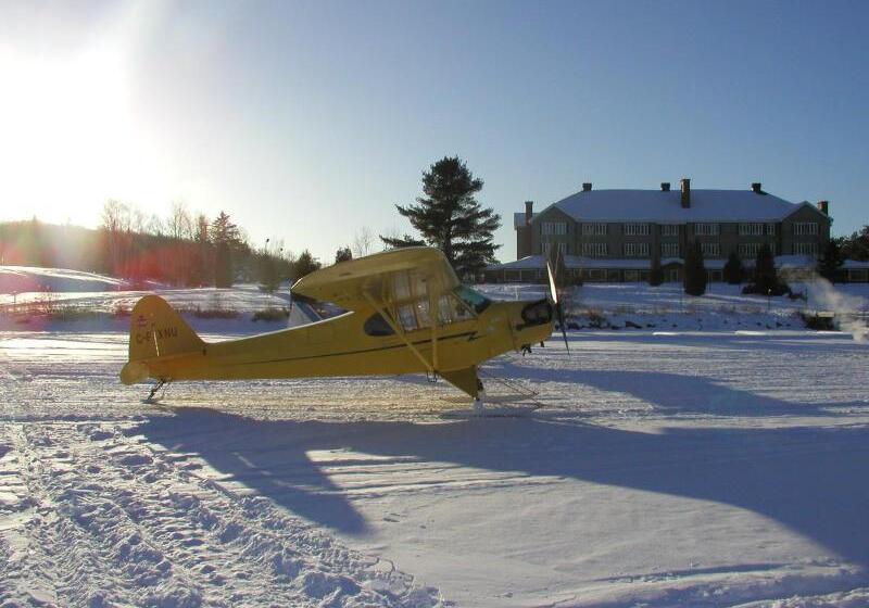 ホテル Auberge Du Lacal Eauclaire