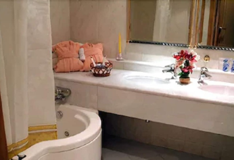 هتل Club Almoggar Garden Beach