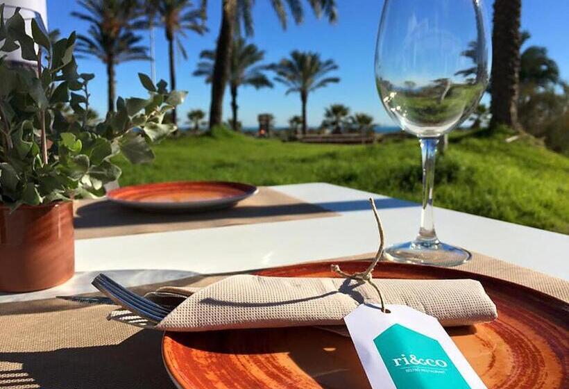 فندق Costa Azahar