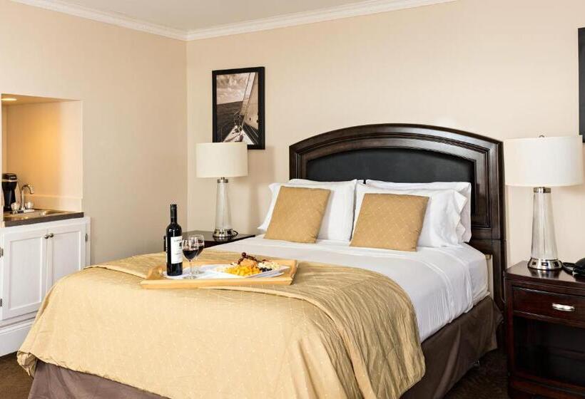 Отель Crowne Pointe Historic Inn Adults Only