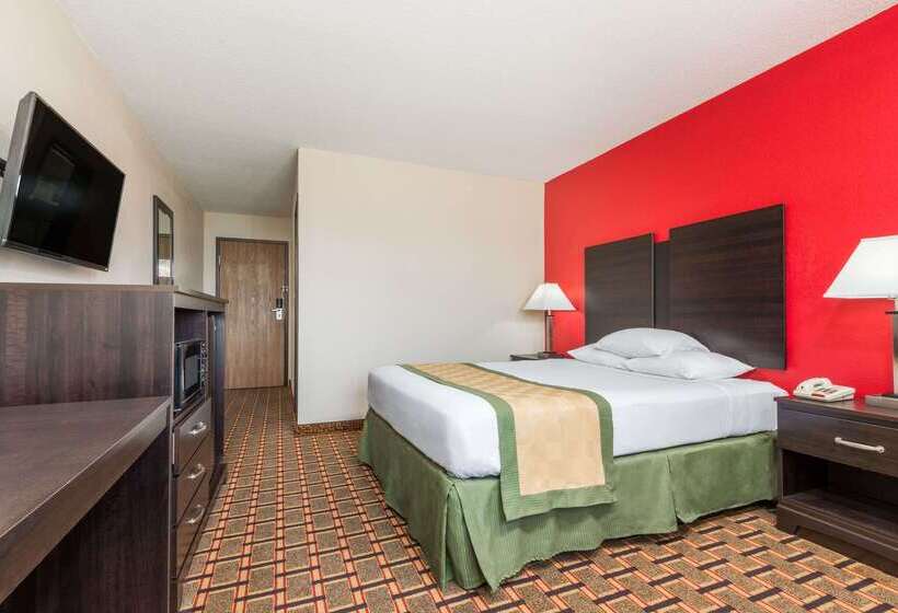 Отель Days Inn By Wyndham Muncie Ball State University